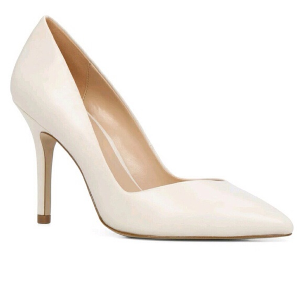 Aldo Ripiego pump white